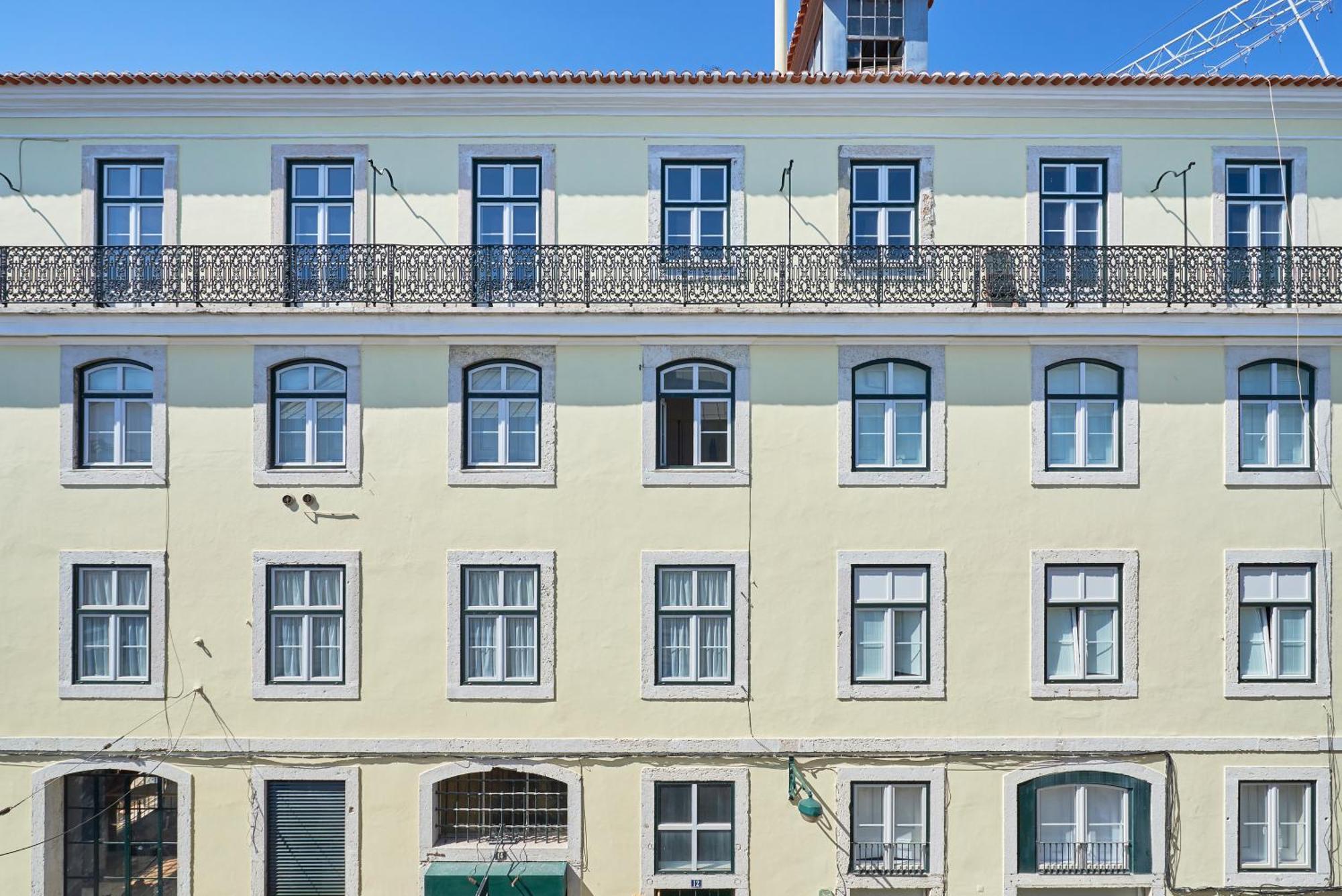 Casa Portuguesa Carmo Apartment Lisbon Luaran gambar