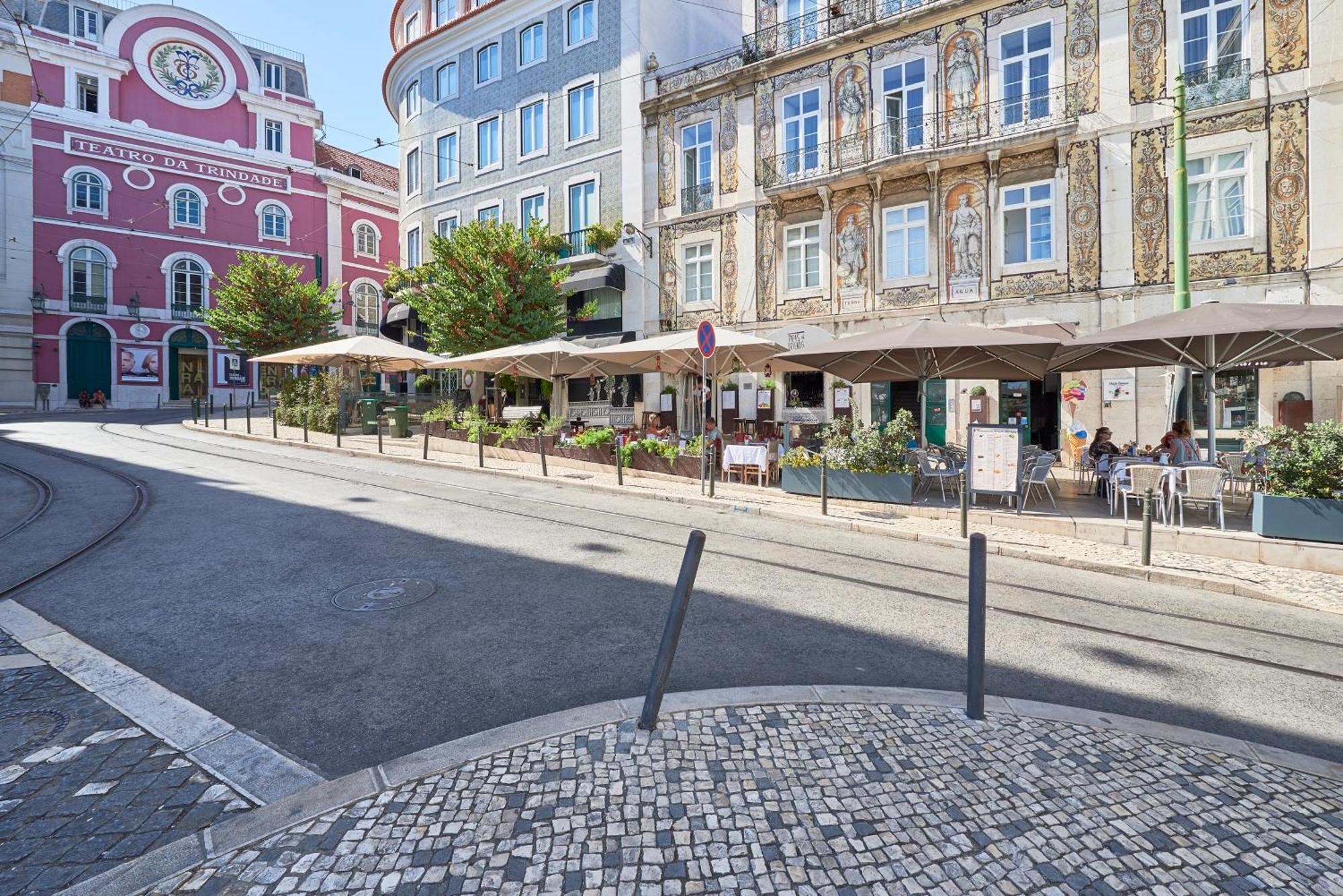 Casa Portuguesa Carmo Apartment Lisbon Luaran gambar